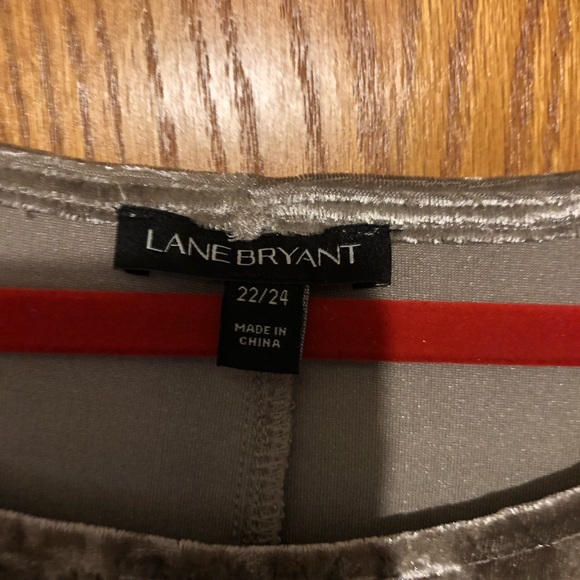 Top - Picture 2 of 2